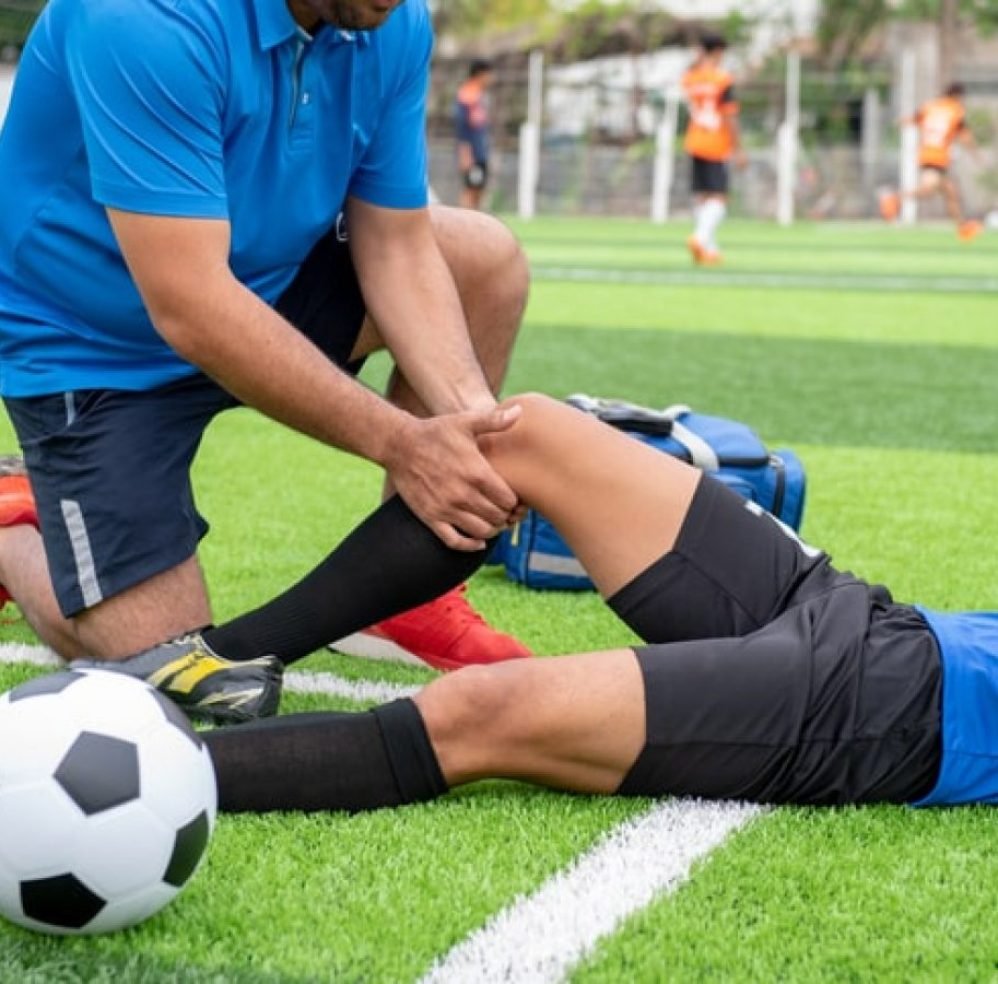 Most-Common-Sports-Injuries-1200x900